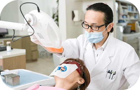 オフィスホワイトニングの様子